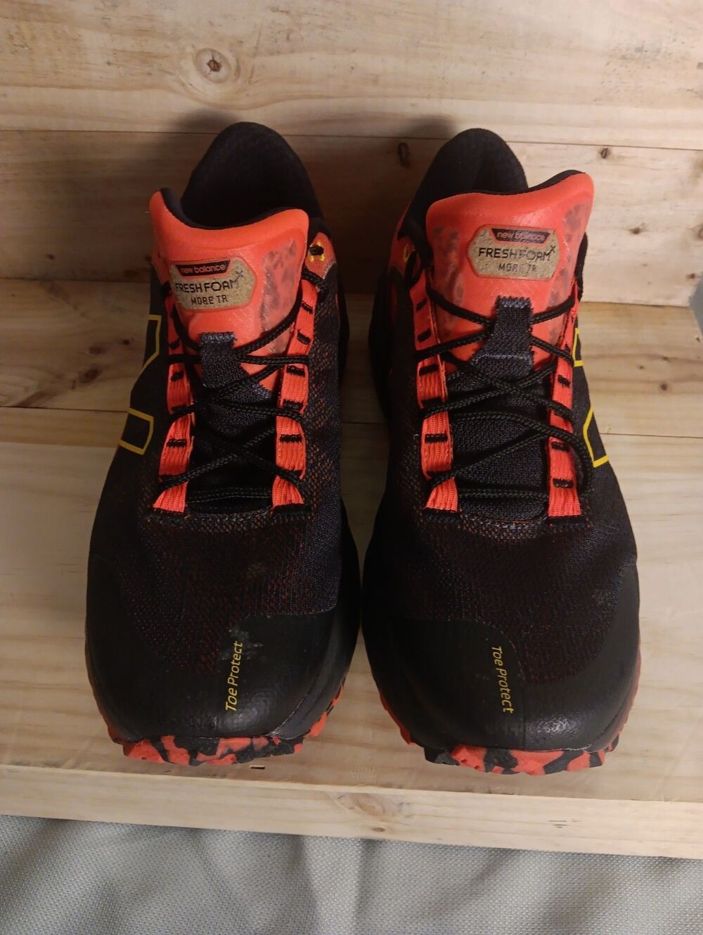 New Balance Fresh Foam X More Trail Shoe's Electric Red Size Mens 14 -READ